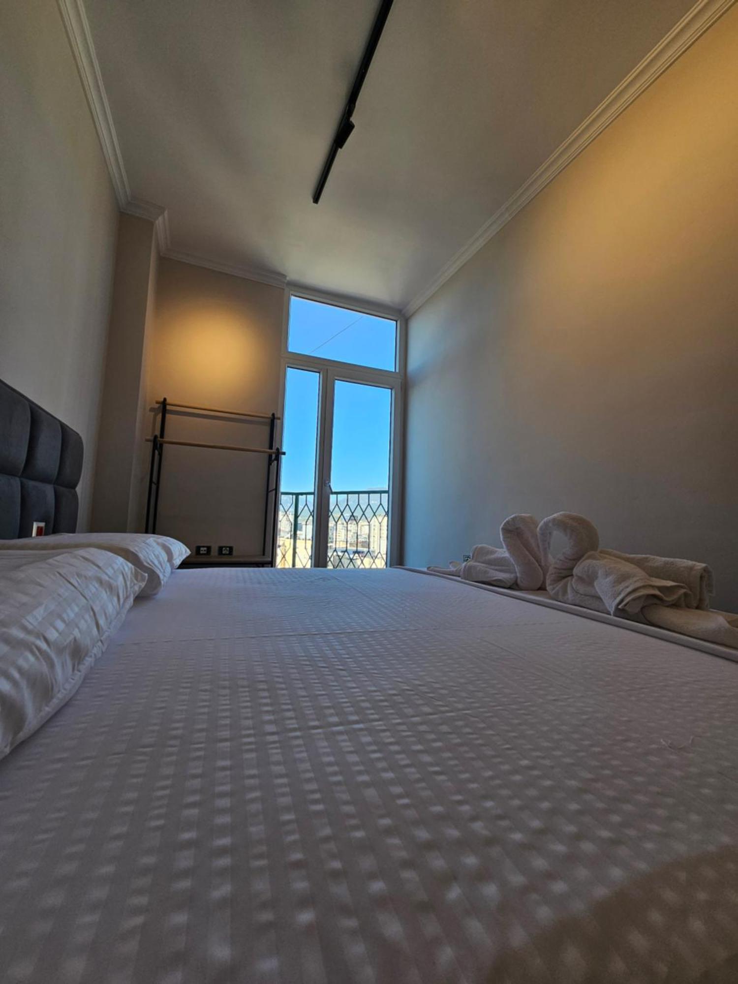 Sky Apartaments City Center Tirana Exterior foto